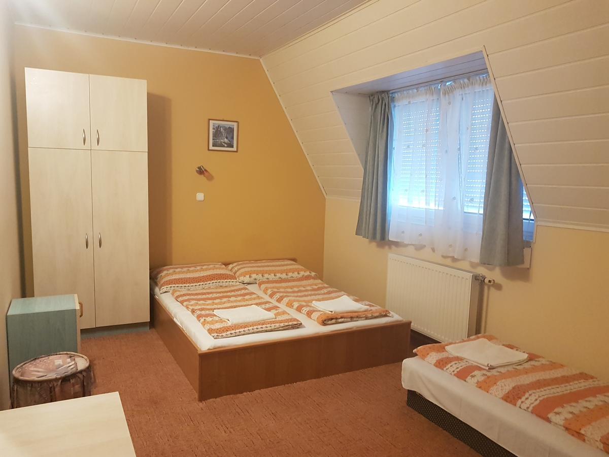 Richie Ii. Apartman Leilighet Siófok Eksteriør bilde